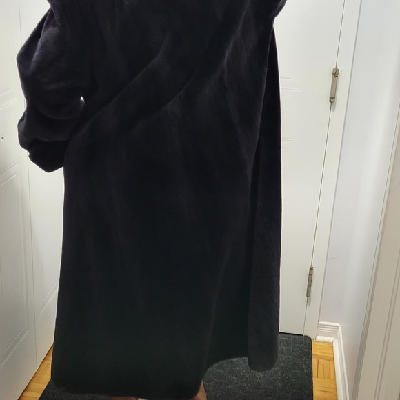 ** Sheared BEAVER Onyx Womens Coat ** - Picture 3 of 6